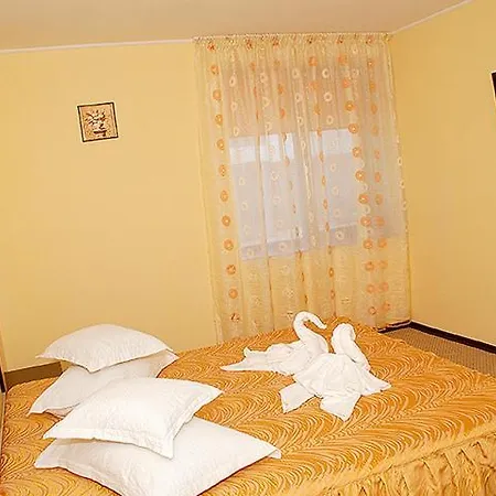 Vila Maritimo Villa *